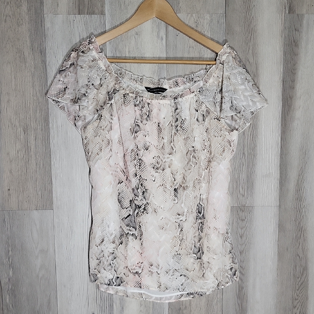 White House Black Market Womens Large Blouse Off‎ Shoulder Blush Animal Print